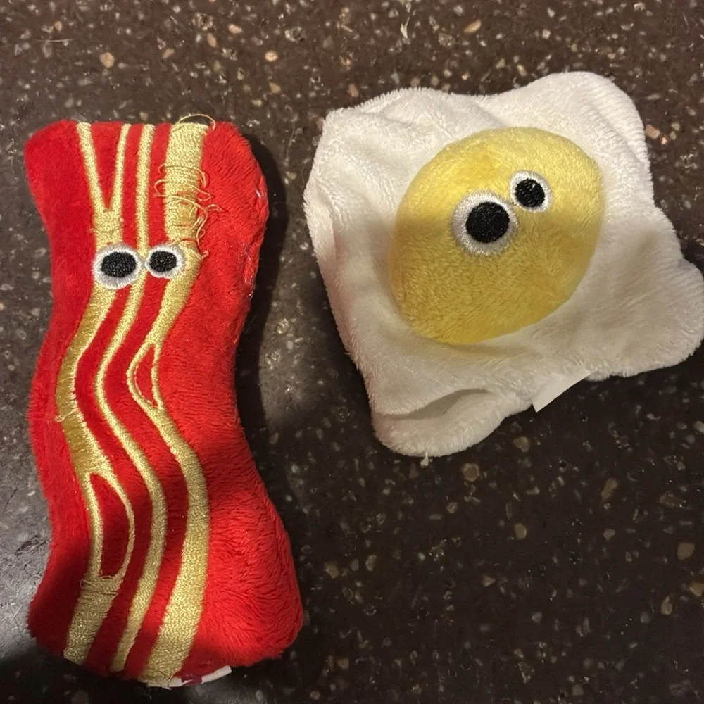MADCAT Plush & Crinkly Bacon and Egg Cat Toy Set 😻🐾🐾
